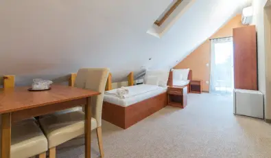 Pelso Panzi Balatonmriafrd