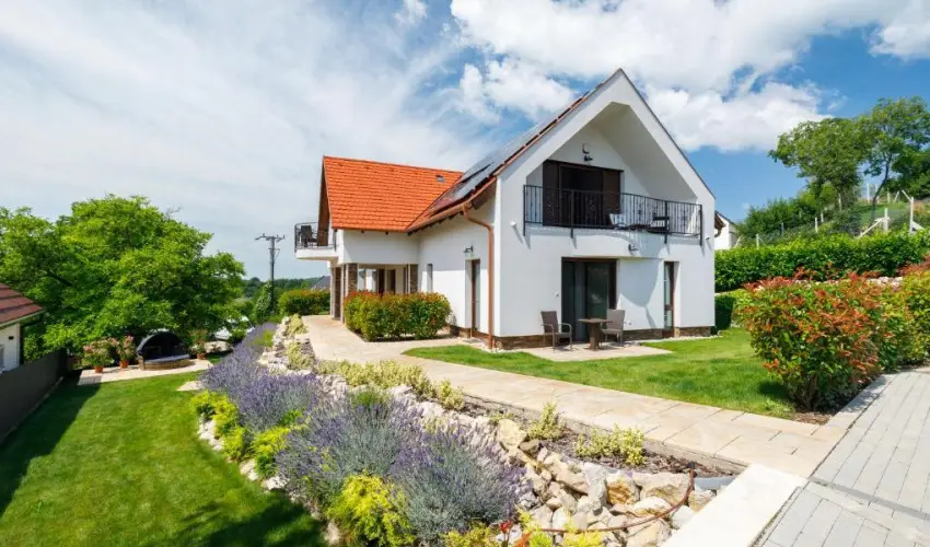 Pilger Vendghz Tihany - Karcsony (min. 3 j)