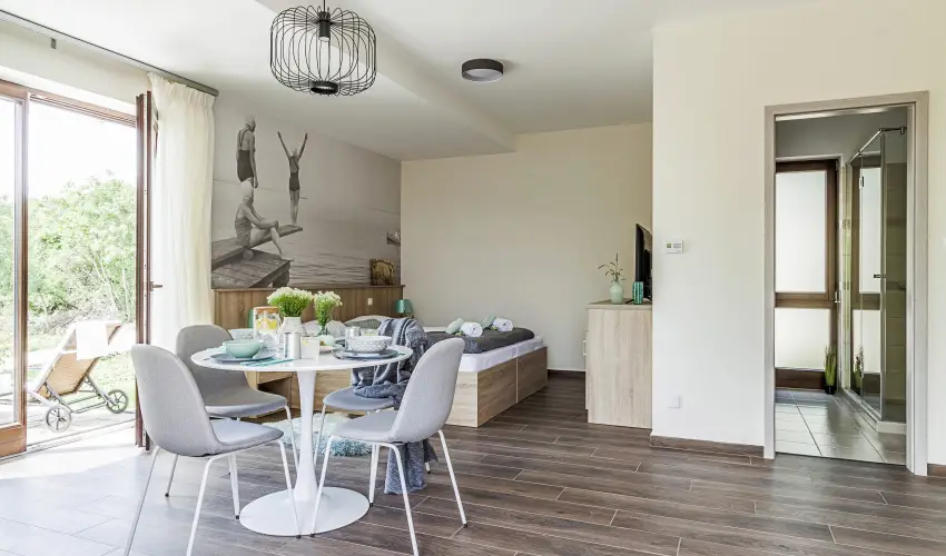 Pilger Vendghz Tihany - Karcsony (min. 3 j)