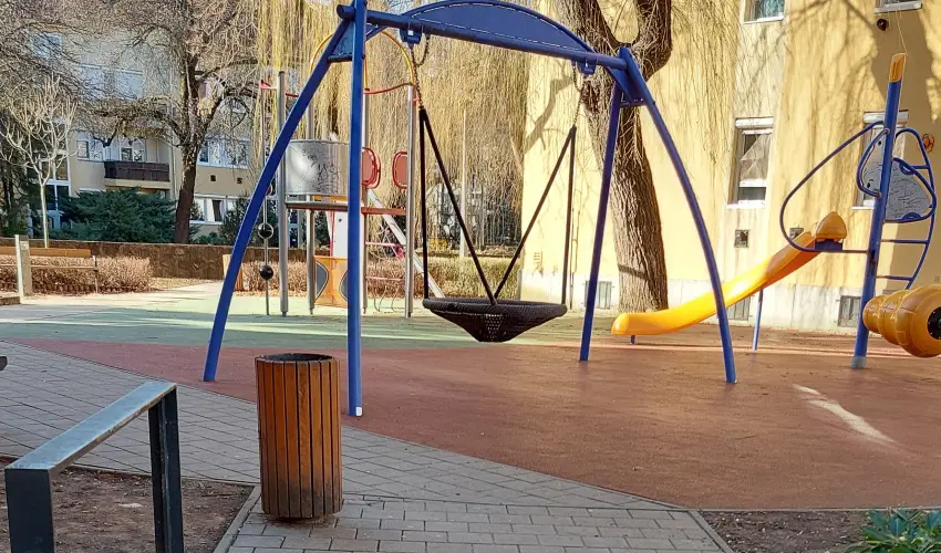 Pitypang Apartman Eger - Karcsony (min. 2 j)