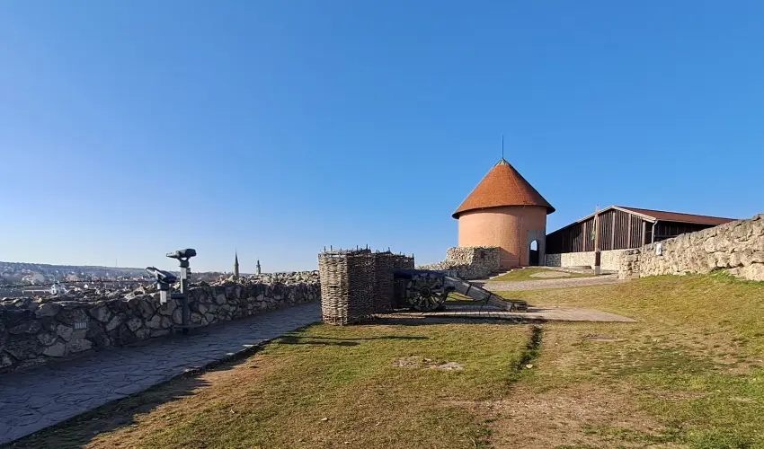 Pitypang Apartman Eger - Karcsony (min. 2 j)