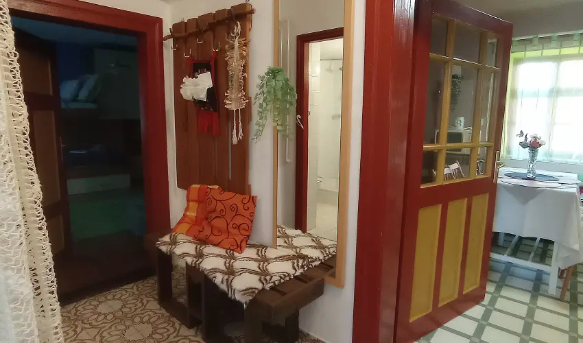 Pni Kuck Vendghz s Minifarm  Hosszvlgy - Karcsony