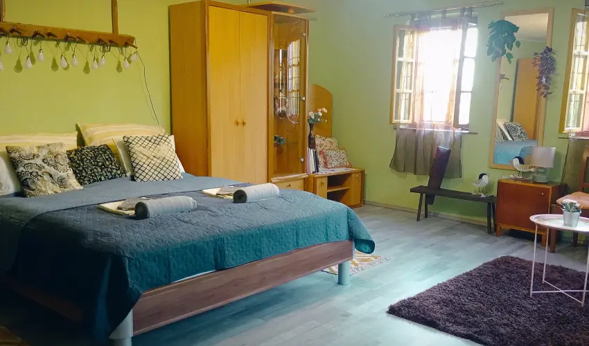 Pni Kuck Vendghz s Minifarm  Hosszvlgy - Karcsony