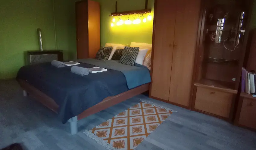 Pni Kuck Vendghz s Minifarm  Hosszvlgy - Karcsony