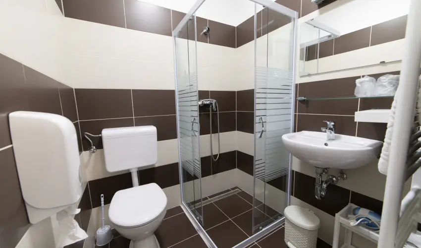 Port tterem & Panzi Balatonmriafrd - Karcsony (min. 2 j)