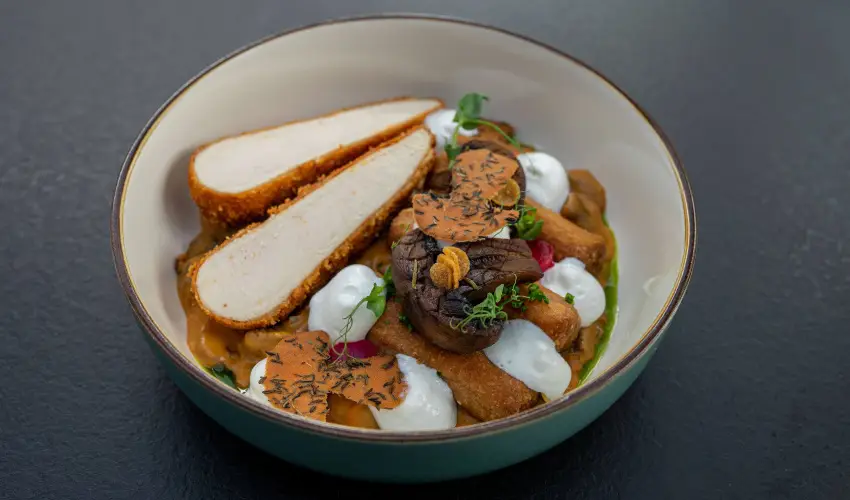 Port tterem & Panzi Balatonmriafrd - Karcsony (min. 2 j)