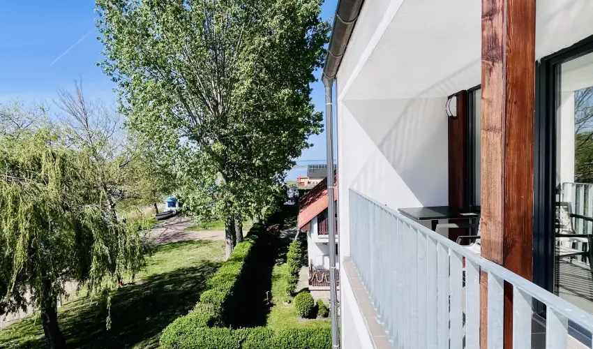 Port tterem & Panzi Balatonmriafrd - Karcsony (min. 2 j)