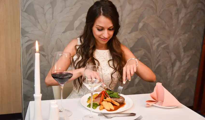 Portobello Wellness & Yacht Hotel Esztergom Esztergom - Karcsony (min. 2 j)