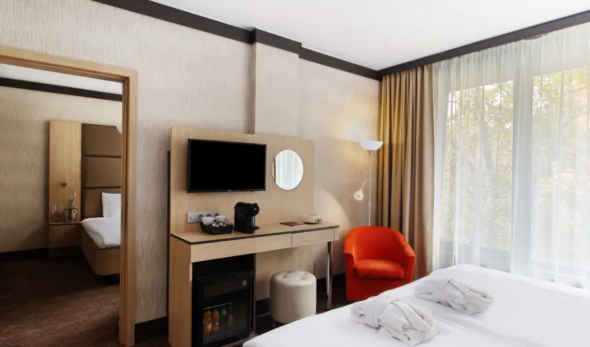 Portobello Wellness & Yacht Hotel Esztergom Esztergom - Karcsony (min. 2 j)