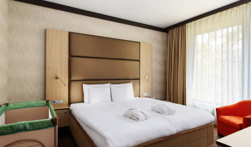 Portobello Wellness & Yacht Hotel Esztergom Esztergom - Karcsony (min. 2 j)