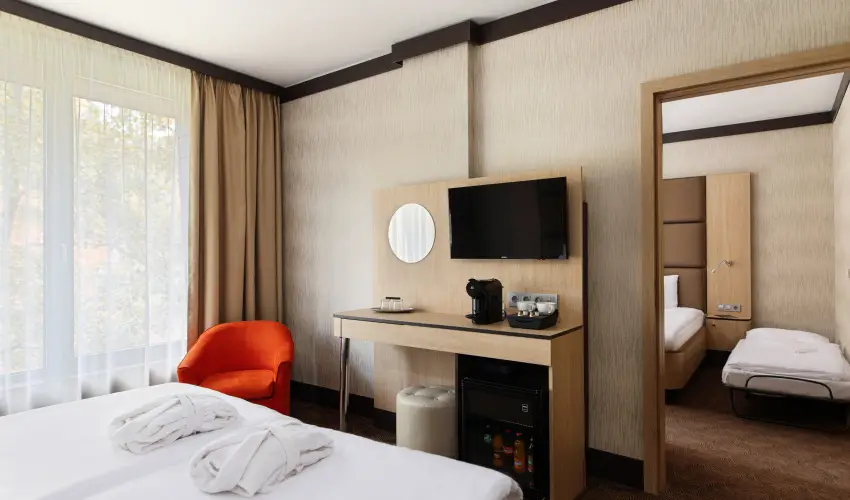 Portobello Wellness & Yacht Hotel Esztergom Esztergom - Karcsony (min. 2 j)