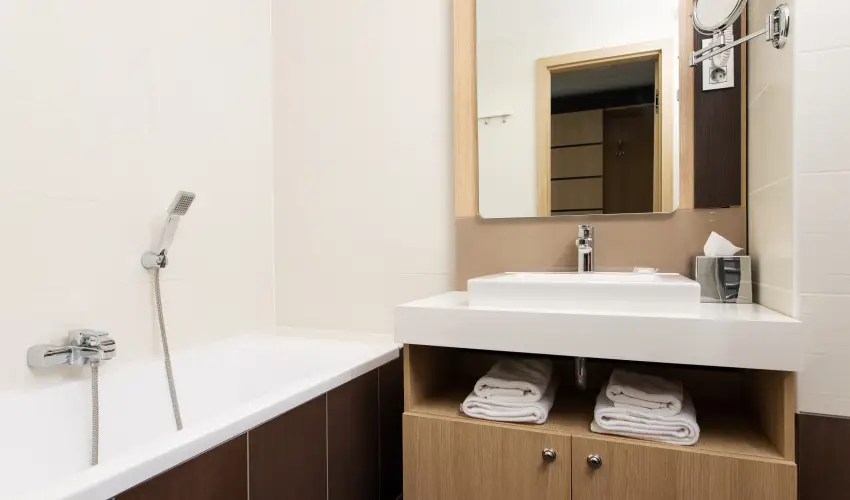 Portobello Wellness & Yacht Hotel Esztergom Esztergom - Karcsony (min. 2 j)