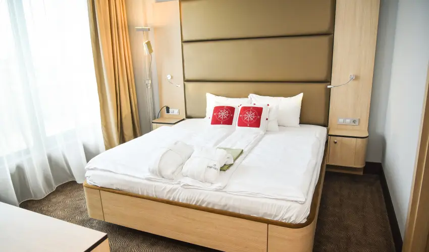 Portobello Wellness & Yacht Hotel Esztergom Esztergom - Karcsony (min. 2 j)