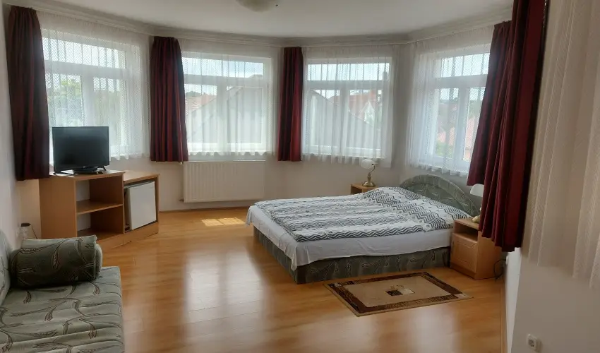 Prima Villa 2 Hajdszoboszl - Karcsony (min. 4 j)