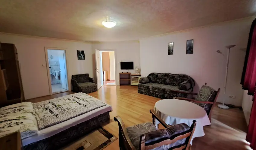 Prima Villa 2 Hajdszoboszl - Karcsony (min. 4 j)