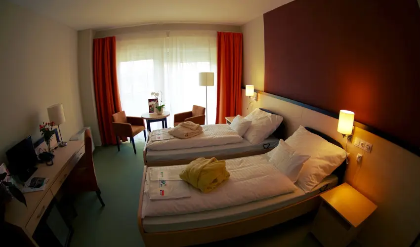 Harknyi Psoriasis Centrum Harkny - Karcsonyi feltltds (min. 2 j)