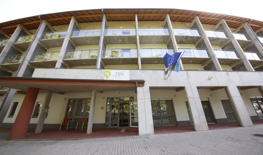 Harknyi Psoriasis Centrum Harkny - Karcsonyi feltltds (min. 2 j)