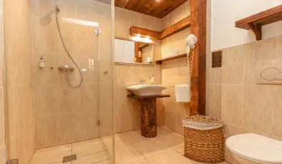 Puchner Kastlyszll Bikal