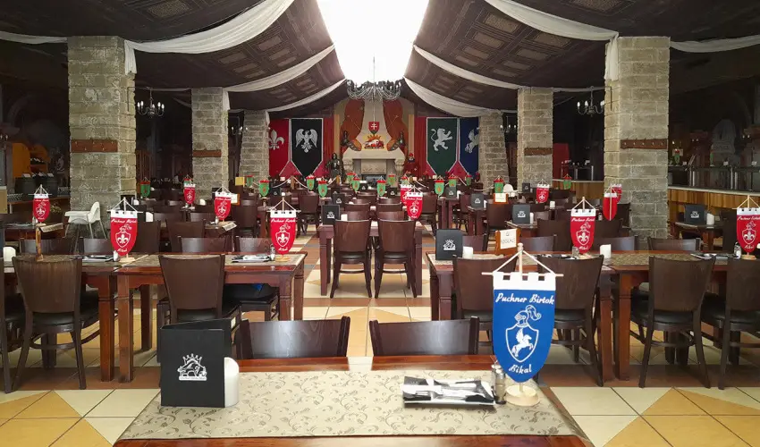 Puchner Kast�lysz�ll� Bikal - Kar�csony