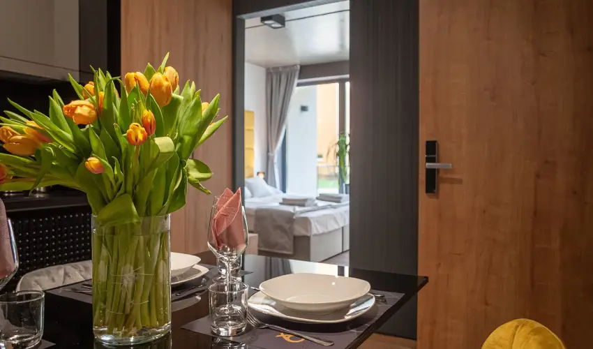 R31 Residence Srvr - Karcsony (min. 2 j)