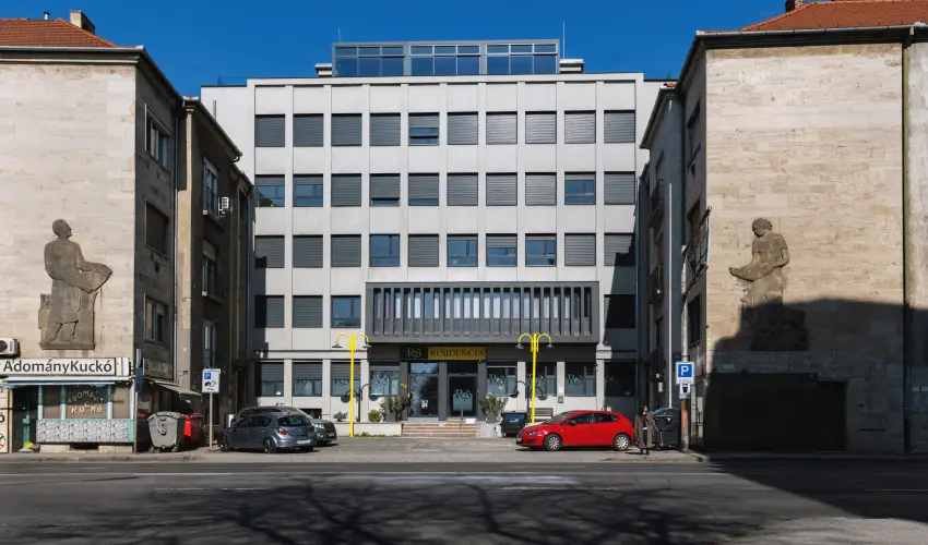 R73 Residences Pécs - Karácsony (min. 2 éj)