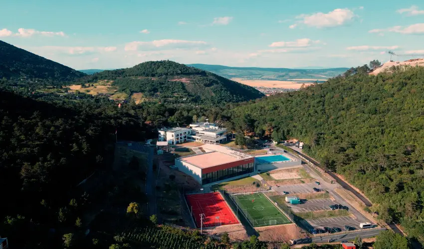 Rkczi Hotel, Tbor s Rendezvnykzpont Storaljajhely - Karcsony