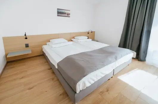 Rkczi Hotel, Tbor s Rendezvnykzpont - Karcsony