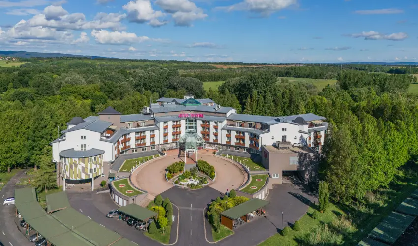 Lotus Therme Hotel & Spa Hvz - Karcsony (min. 2 j)