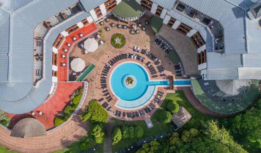 Lotus Therme Hotel & Spa Hvz - Karcsony (min. 2 j)