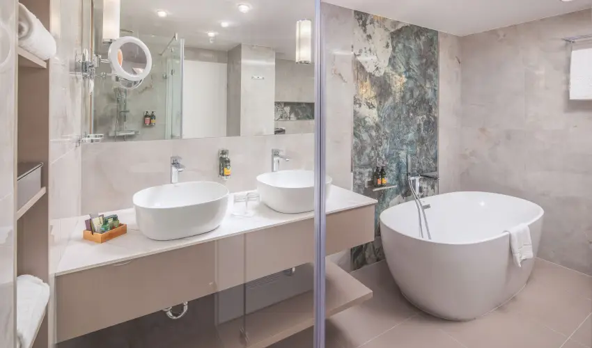 Lotus Therme Hotel & Spa Hvz - Karcsony (min. 2 j)