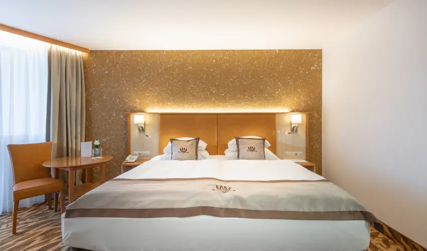 Lotus Therme Hotel & Spa Hvz - Karcsony (min. 2 j)