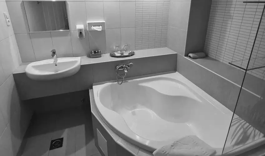 Salg� Hotel Salg�tarj�n-Eresztv�ny - Kar�csony (min. 2 �j)