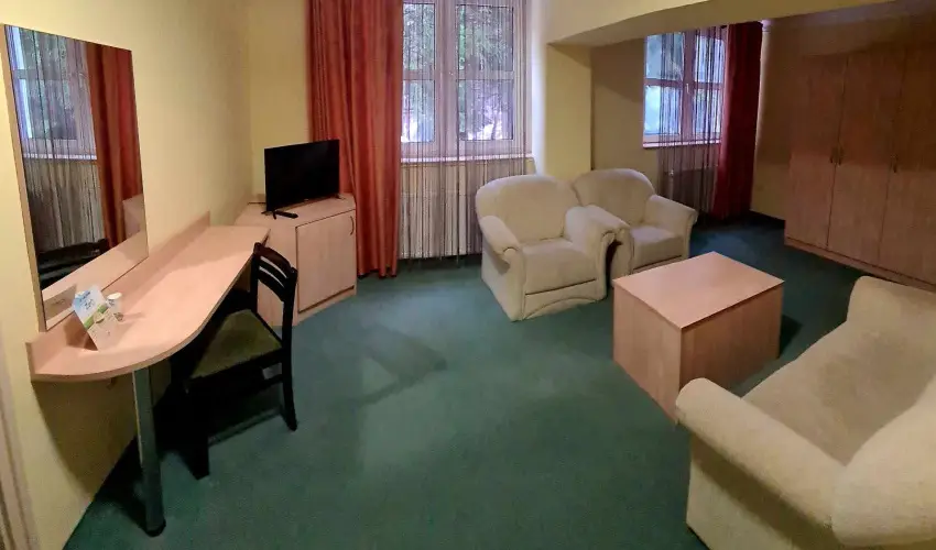 Salg Hotel Salgtarjn-Eresztvny - Karcsony (min. 2 j)