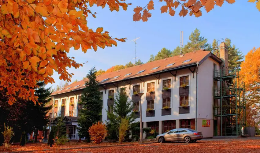 Salg Hotel Salgtarjn-Eresztvny - Karcsony (min. 2 j)