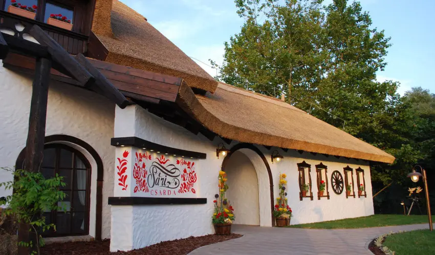 S�ri Udvar Dunakiliti - Kar�csony 