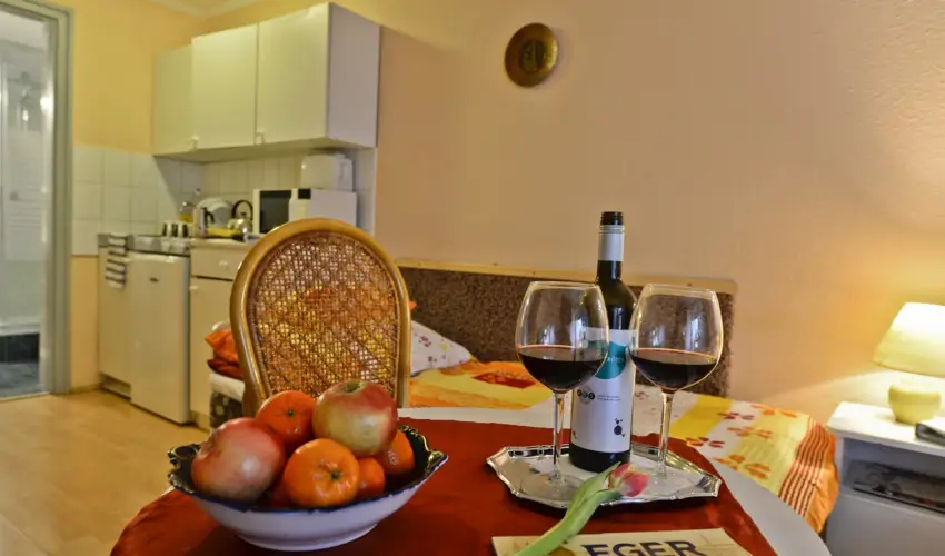 Siesta Vendghz Eger - Karcsony