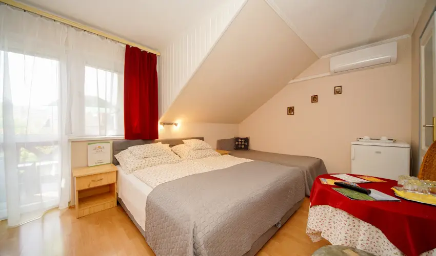 Siesta Vendghz Eger - Karcsony