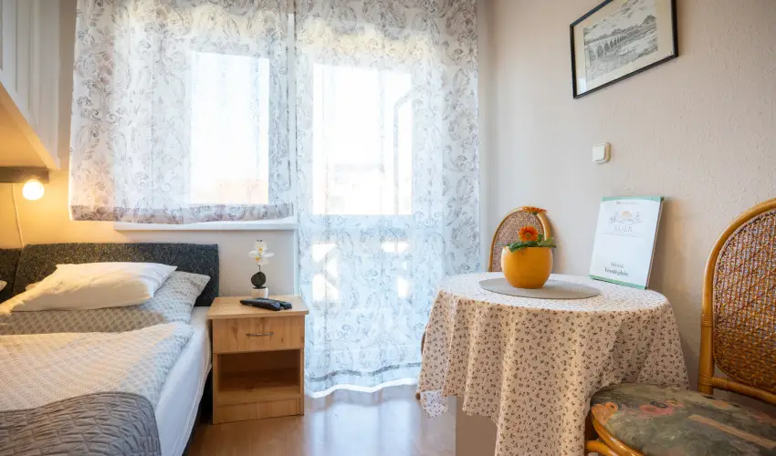 Siesta Vend�gh�z Eger - Kar�csony