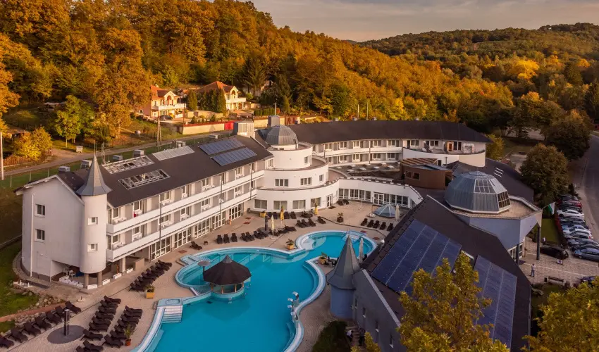 Ambient Hotel & ThermalSPA**** Sikonda - Karcsony (min. 2 j)