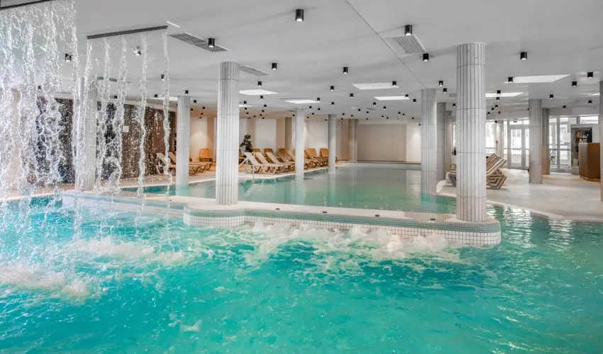 Ambient Hotel & ThermalSPA**** Sikonda - Karcsony (min. 2 j)