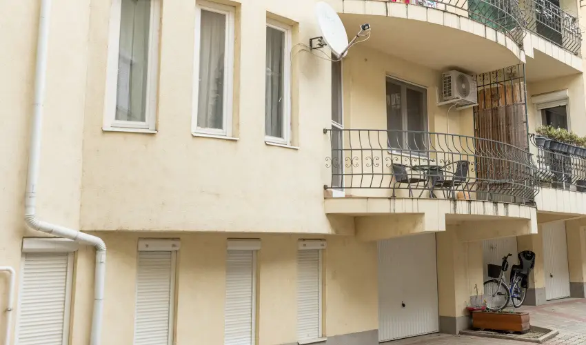 Skorpi Lak3 Hajdszoboszl - Karcsony (min. 3 j)