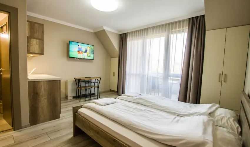 Skorpi Lak Hajdszoboszl - Karcsony (min. 3 j)