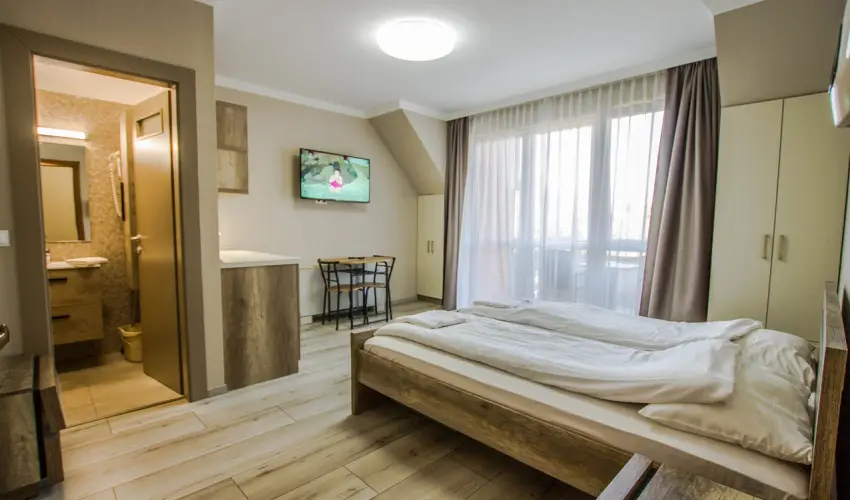 Skorpi Lak Hajdszoboszl - Karcsony (min. 3 j)