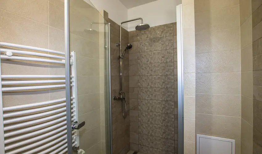 Skorpi Lak Hajdszoboszl - Karcsony (min. 3 j)