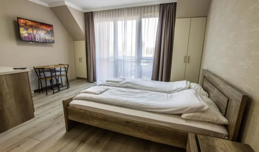 Skorpi Lak Hajdszoboszl - Karcsony (min. 3 j)