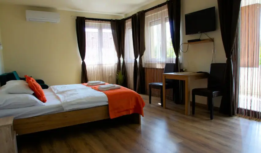 Solaris Garden Rooms Cserkeszl - Karcsony (min. 2 j)