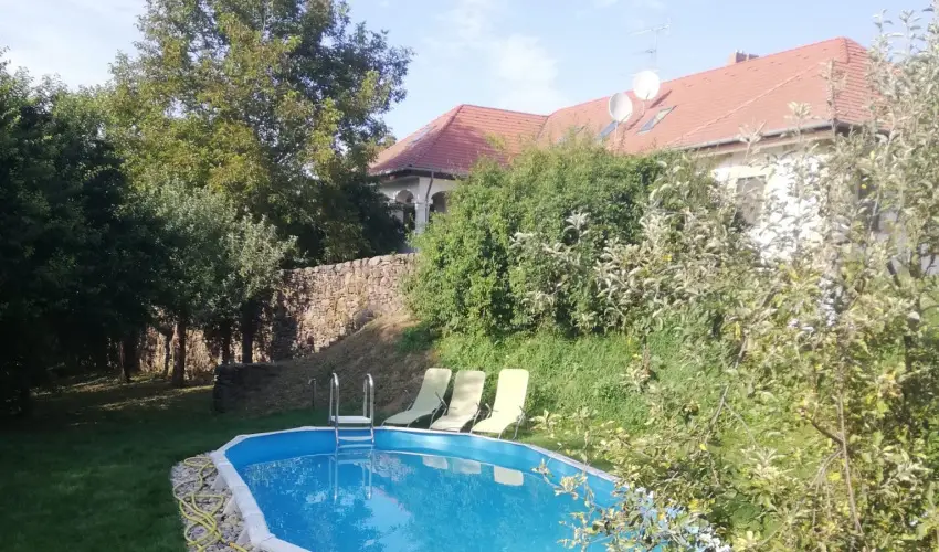 Somogy Kertje dlfalu s tterem Bonnya - Karcsony