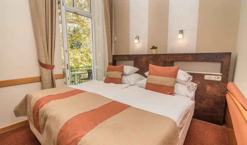 Hotel Spa H�v�z H�v�z - Kar�csony (min. 2 �j)