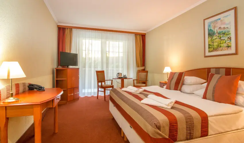 Hotel Spa H�v�z H�v�z - Kar�csony (min. 2 �j)