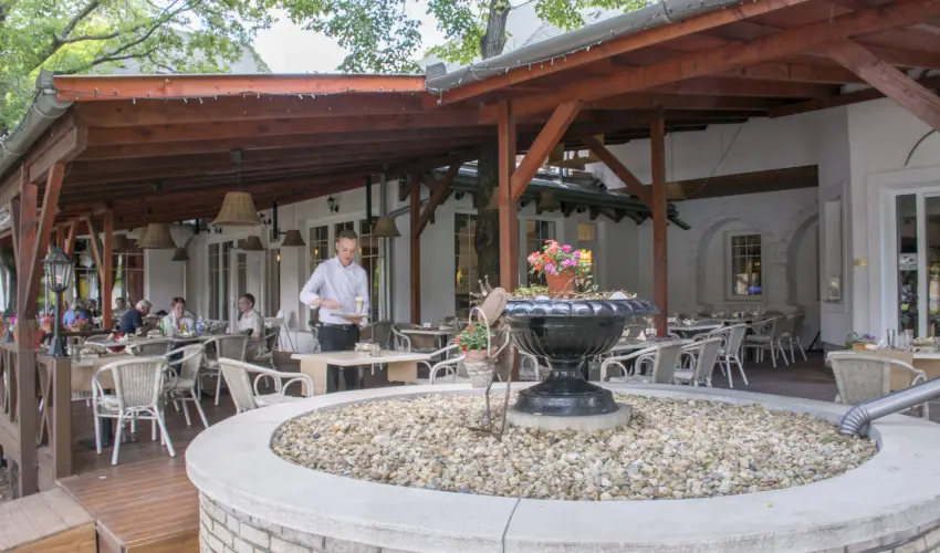 Szalajka Fogad Szilvsvrad - Karcsony